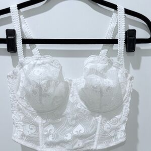 Luxe Elegant White Lace Bandeau